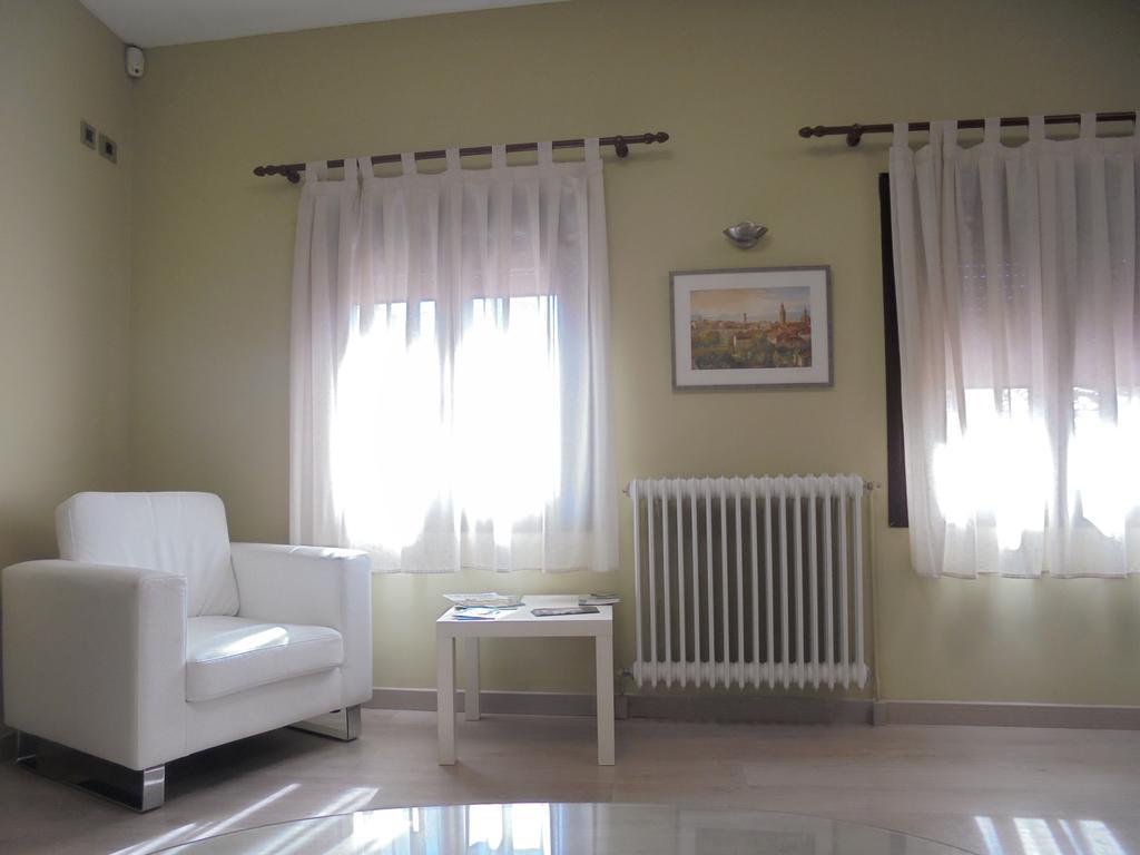 Hostal Palacete De Los Arcedianos Tarazona Eksteriør bilde